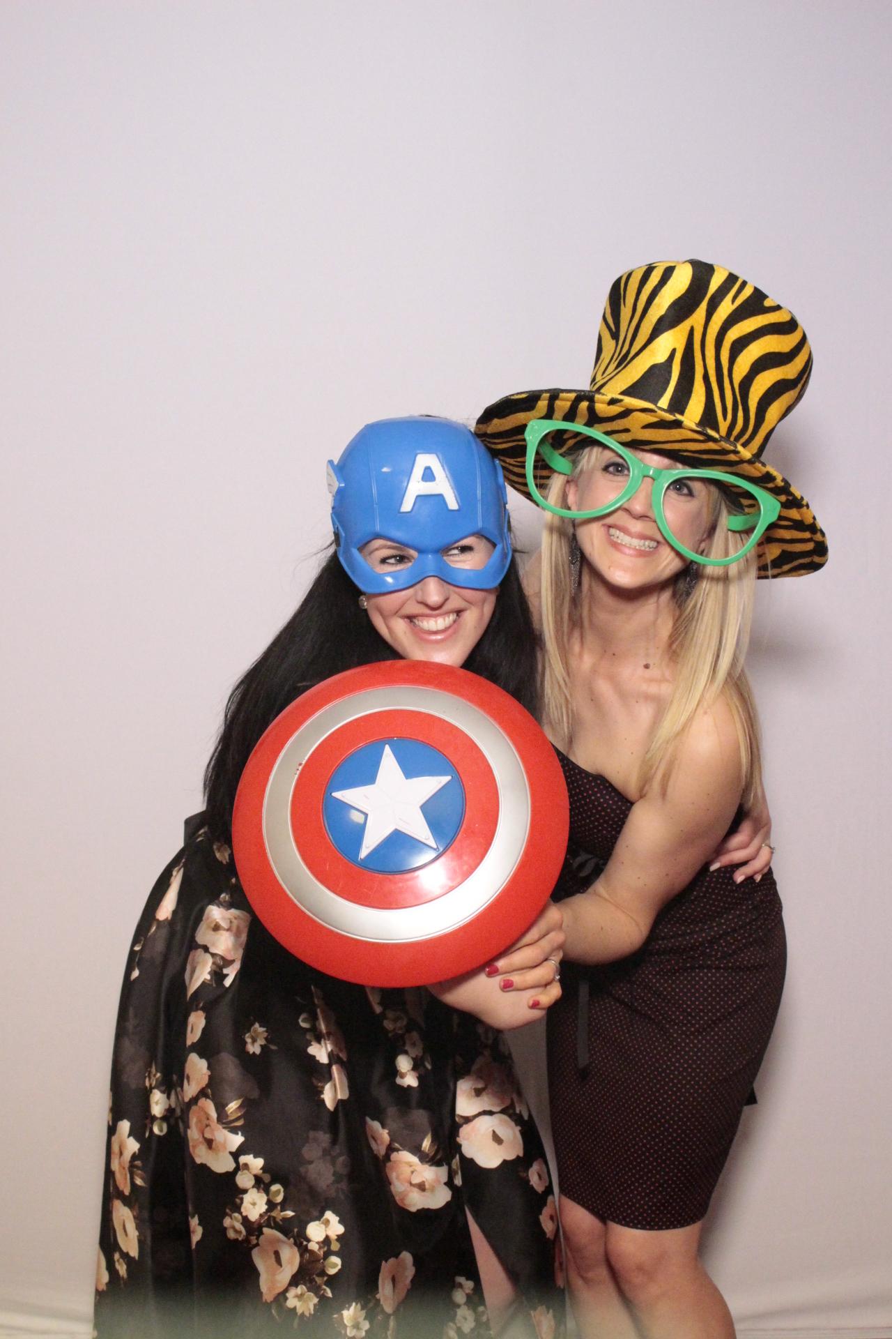 Danielle’s 40th birthday | View more photos from the event at gallery.myphotoboothexperience.co.uk/u/MyPhotoBoothExperienceLtd/Danielle’s-40th-birthday